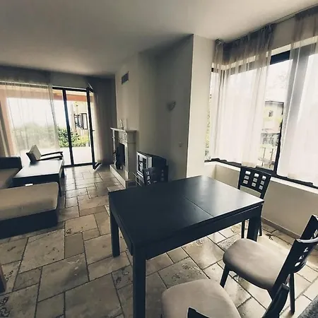 Vallarta Apartamento Kavarna